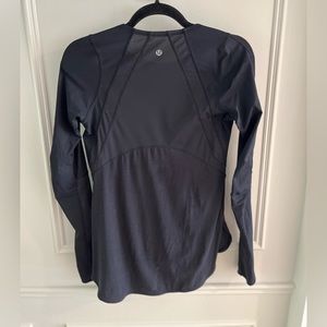 Black lululemon athletica 1/2 zip long sleeve
